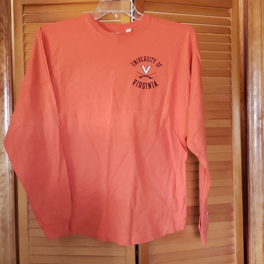 UVA long-sleeved T